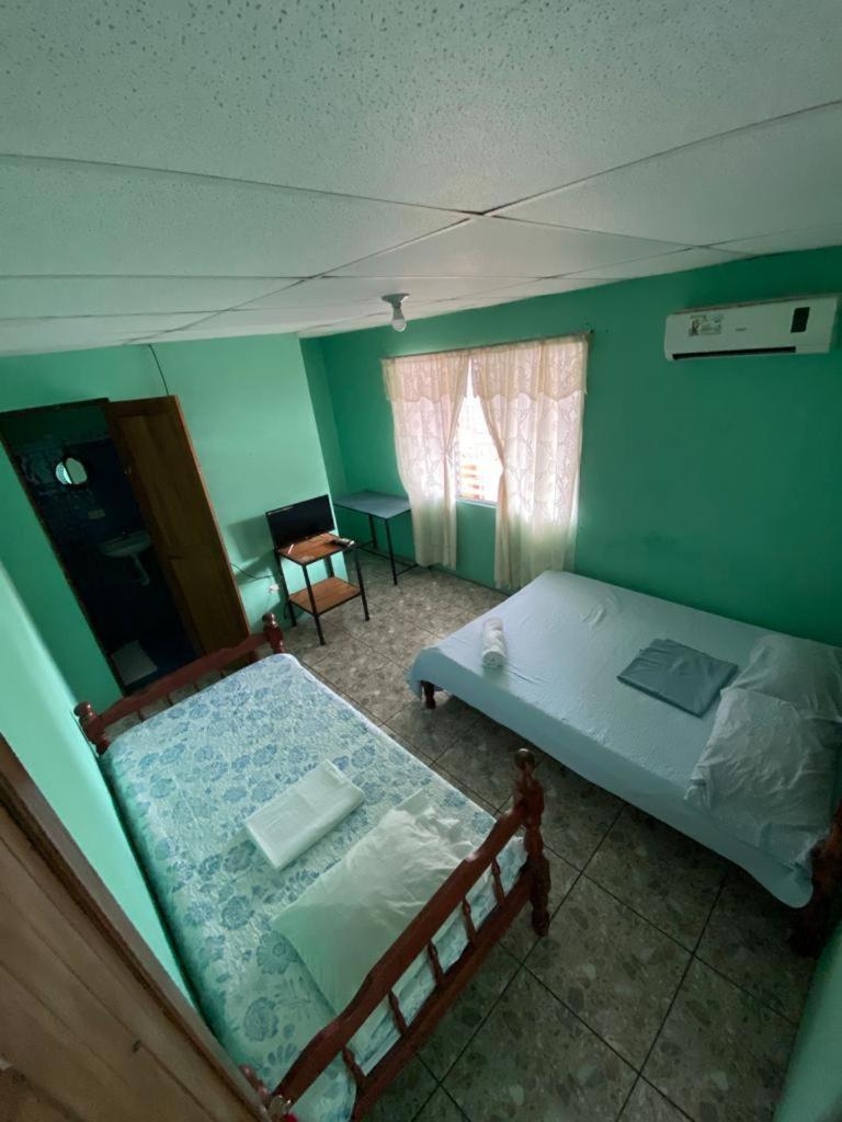 Hospedaje Catalinass Liberia Bilik gambar